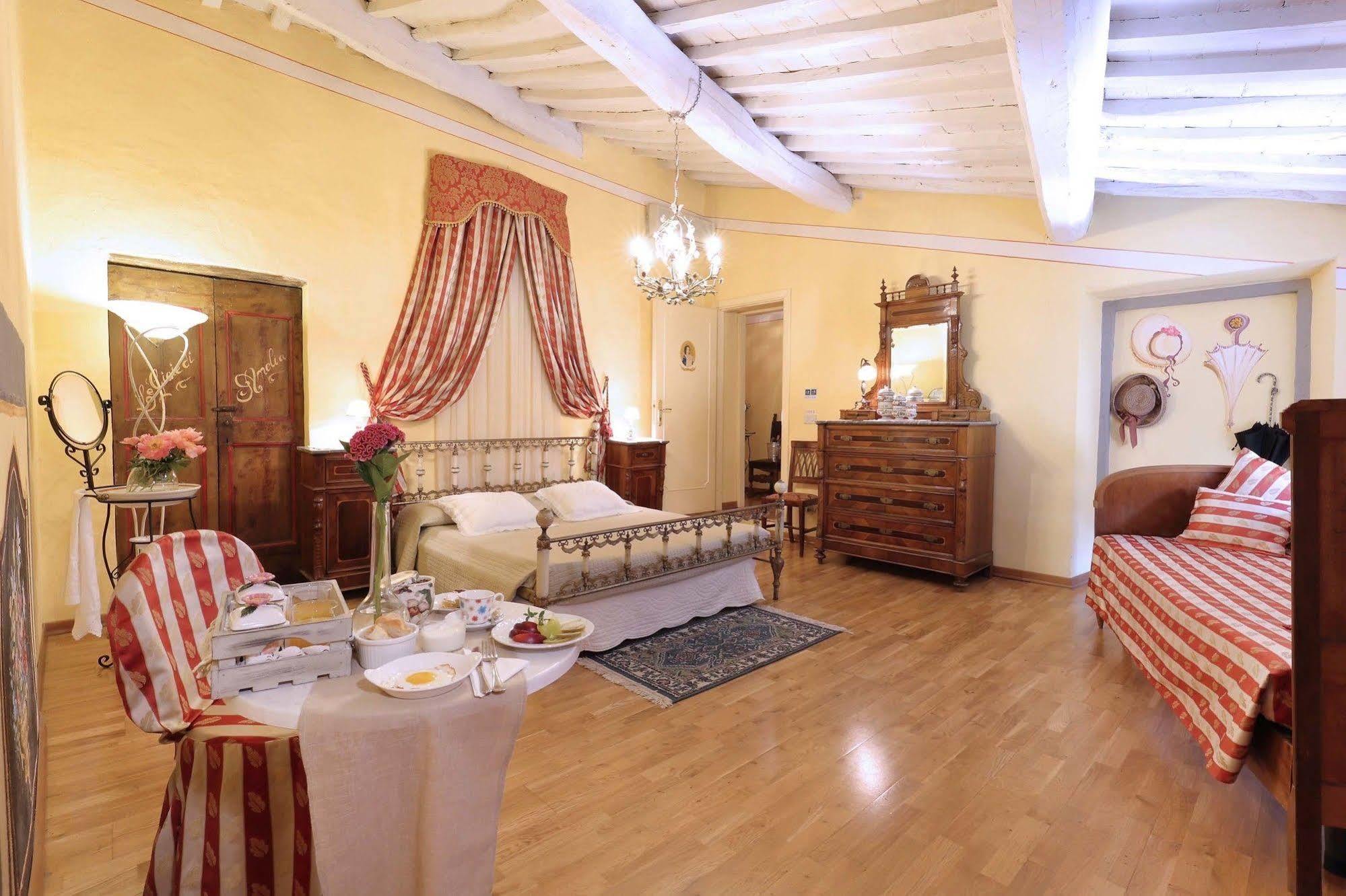 Hôtel Antica Dimora Patrizia à Montecarlo Extérieur photo